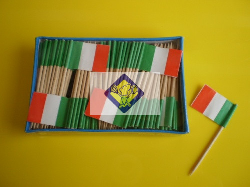 koktéldísz zászló pálcika olasz 6,5cm 144db/csomag (6 Ft bruttó/darab)