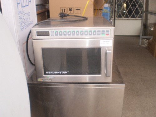 Microwave, 18 L, 1000 W, Niggemann